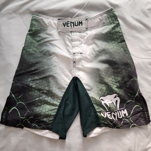 RARE Venum Amazonia Green Viper (Size XS)